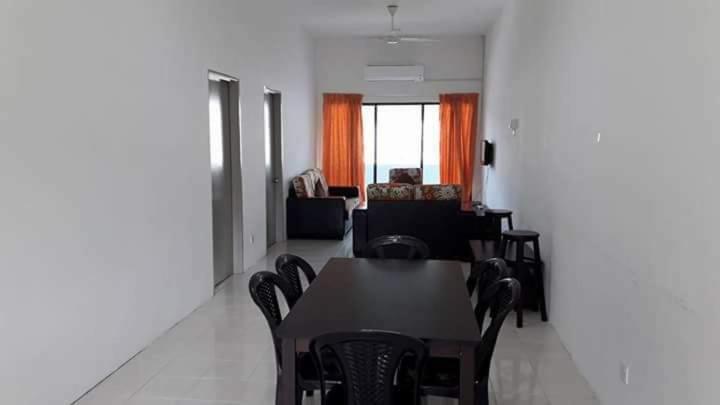 Homestay Lot 10 Pangkor بانكور المظهر الخارجي الصورة